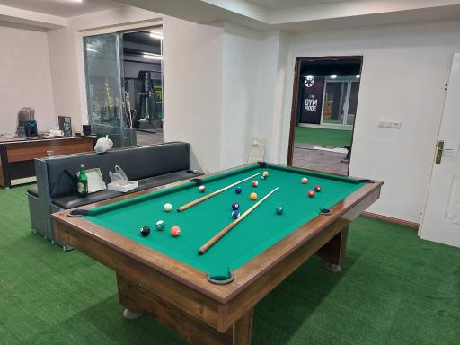 عکس باشگاه بیلیارد و اسنوکر پیتوک