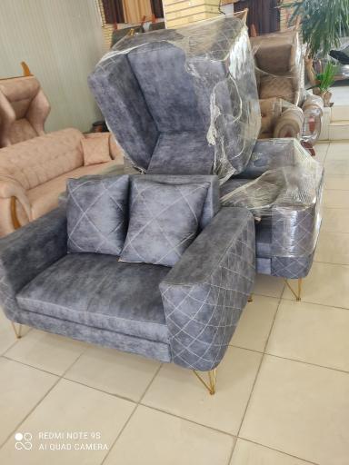 عکس نمایندگی فرش و مبلمان ظفر 