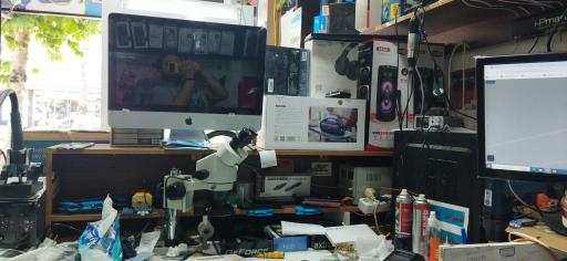 عکس موبایل هومان