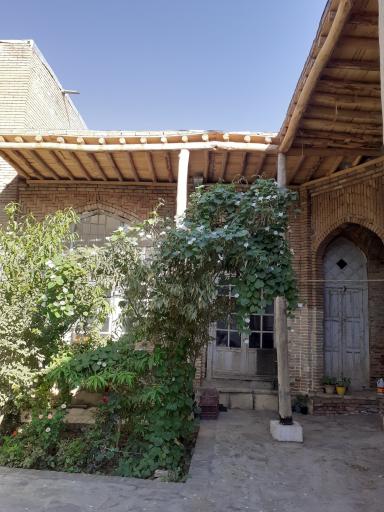 عکس کاروانسرای حسین خانی 