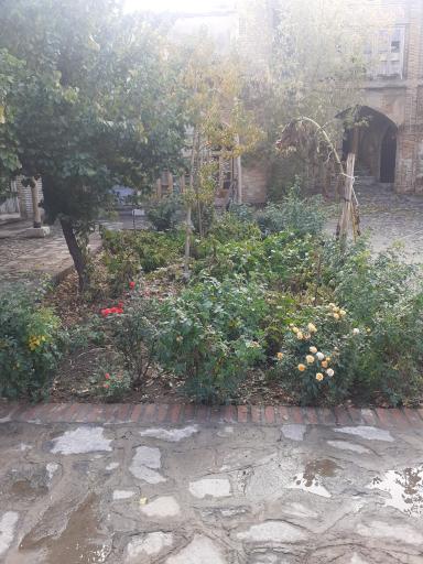 عکس کاروانسرای حسین خانی 