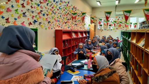 عکس کتابخانه عمومی امام علی (ع)