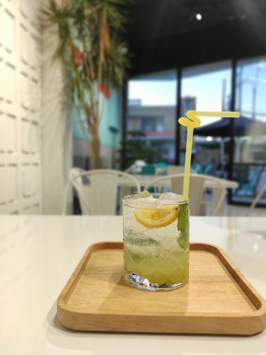 عکس کافه لند