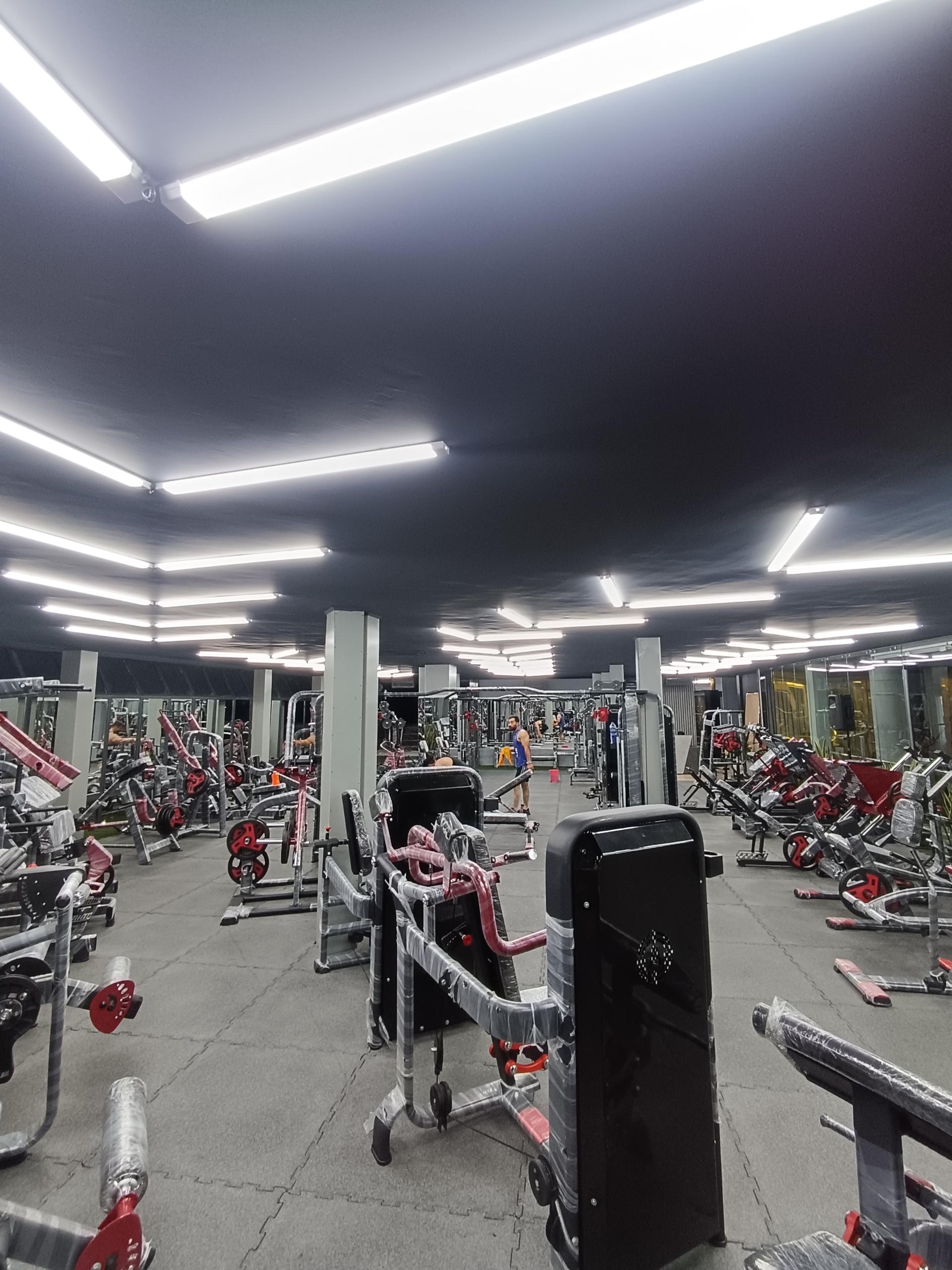 عکس باشگاه بدنسازی مدال شعبه vip