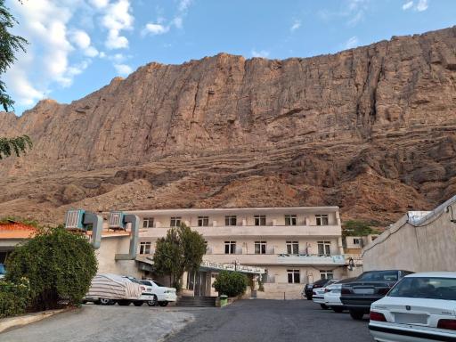 عکس هتل جهانگردی ماکو