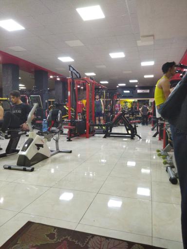 عکس باشگاه ورزشی کربن