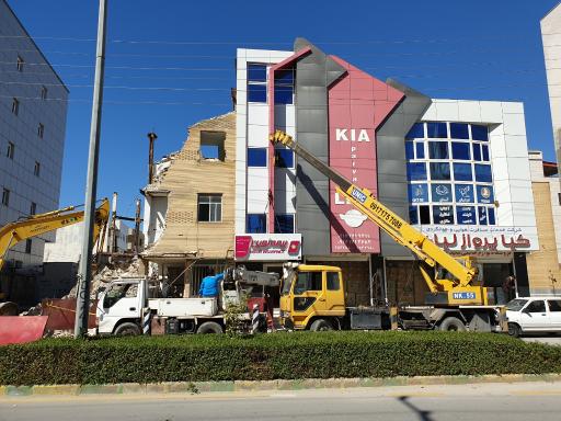 عکس شرکت جهانگردی کیاپروازلیان