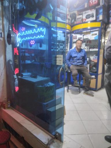 عکس خدمات برق خودرو پویان سیستم