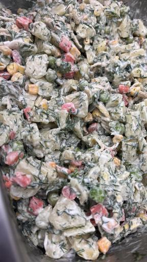 عکس آش و حلیم سنتی حاج عباس