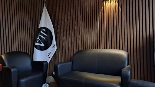 عکس پیرایش شهاب خان