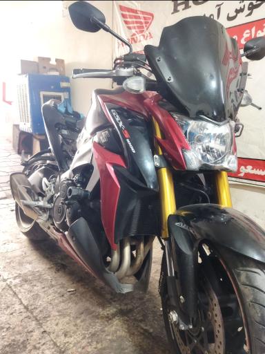 عکس تعمیرگاه موتور سیکلت HONDA مسعود