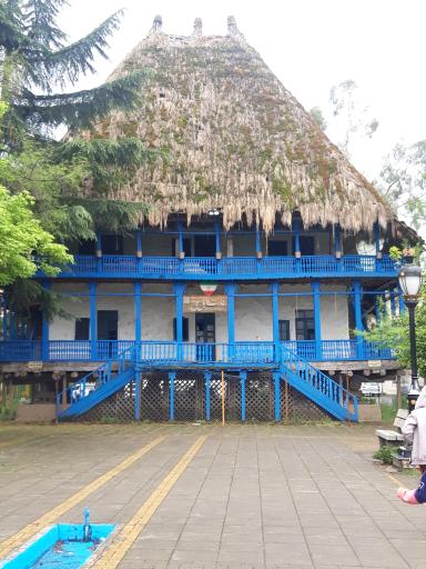 عکس عمارت باغ ملی