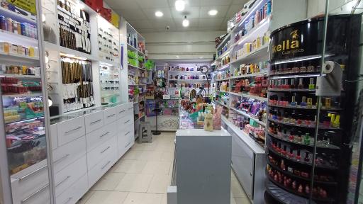 عکس لوازم آرایشی گلوریا 