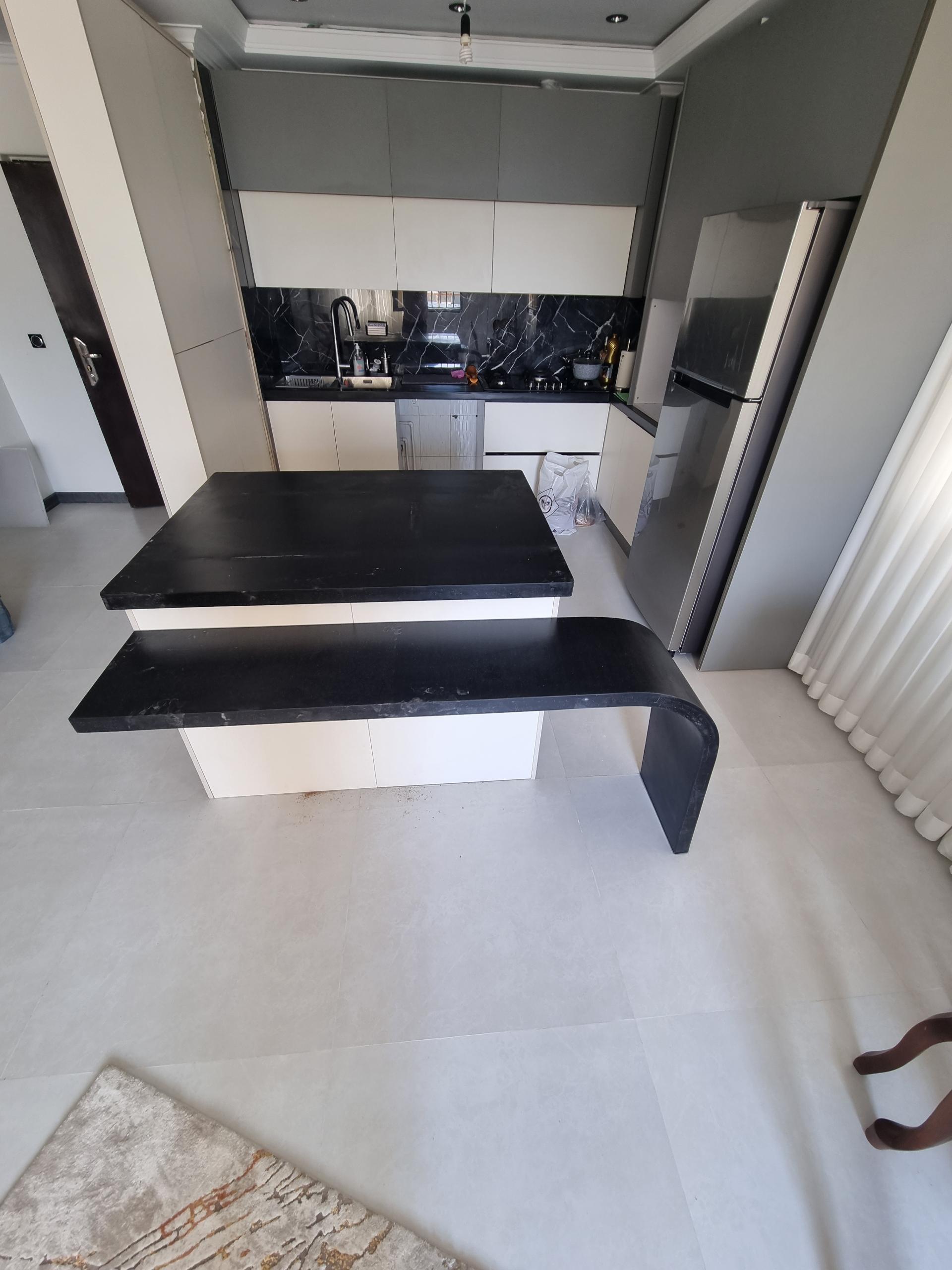 عکس سنگ کورین سامیز