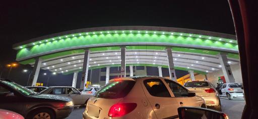 عکس پمپ بنزین و گازوئیل جایگاه 285