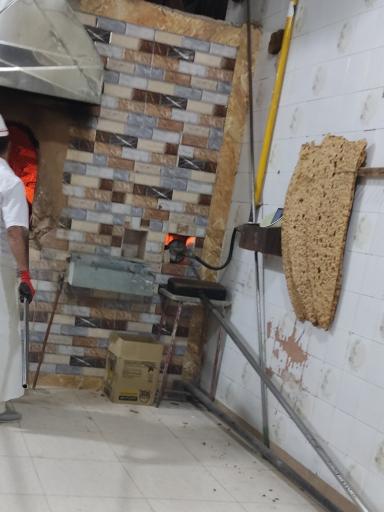 نانوایی سنگکی ریگی توحید