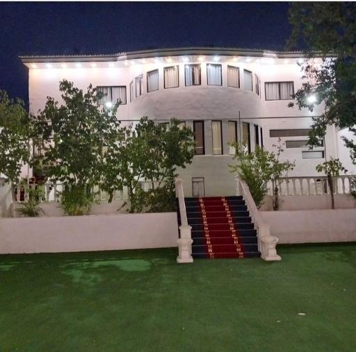 عکس باغ تالار همایونی