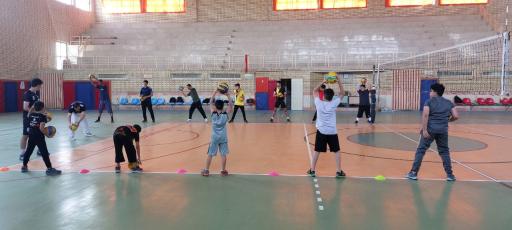 عکس سالن ورزشی ولایت