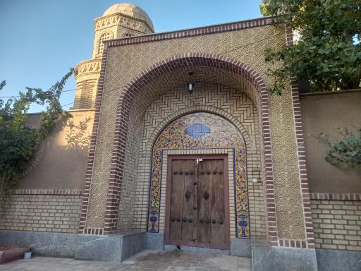 عکس عمارت ماه طاووس