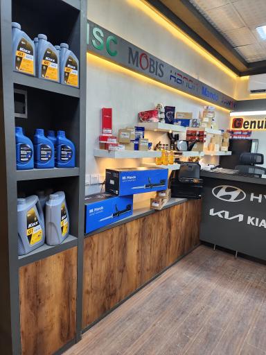 عکس فروشگاه جنیون پارت