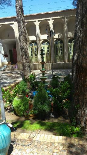 عکس آتشکده زرتشتیان مبارکه