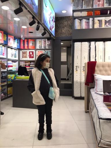 عکس فروشگاه تشک آی تک