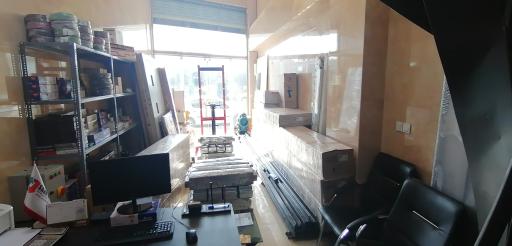 عکس آسانسور اطمینان