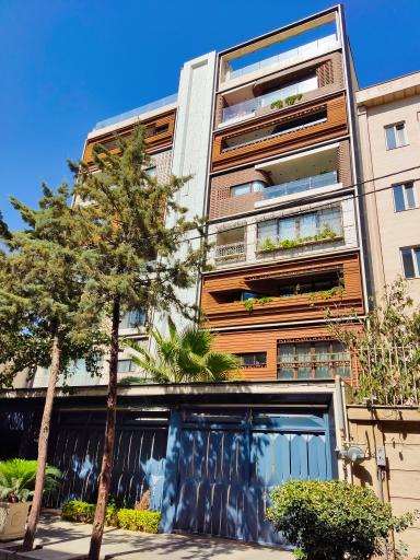 عکس عمارت ۱۲ بنا 