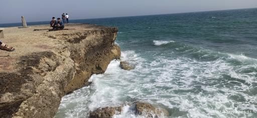 عکس ساحل و پارک سنگ سیاه شهرستان جاسک