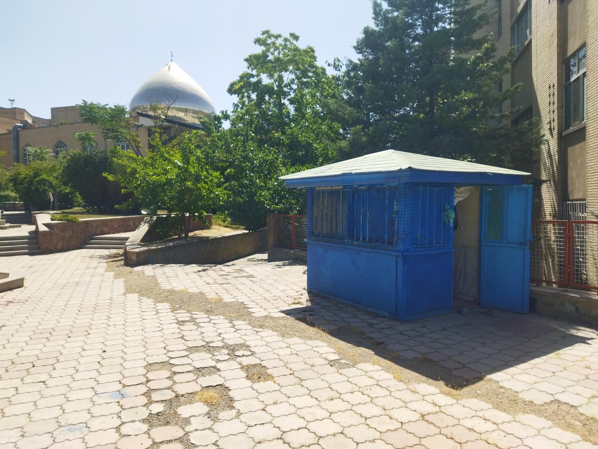 عکس نگهبانی بوستان فدک