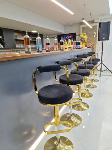 عکس کافه رستوران پینار 