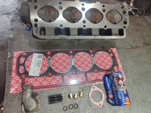 عکس مکانیک شاهین