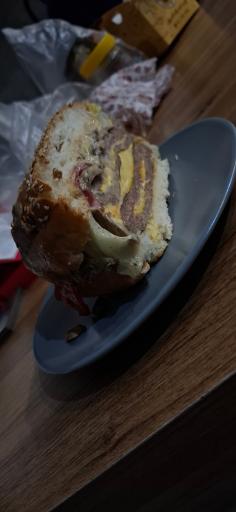 عکس برگرشاپ جنوبِ غرب