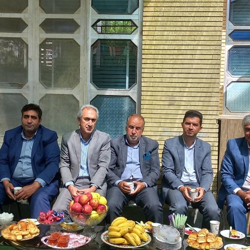 عکس پیش دبستانی و دبستان دخترانه رضوان