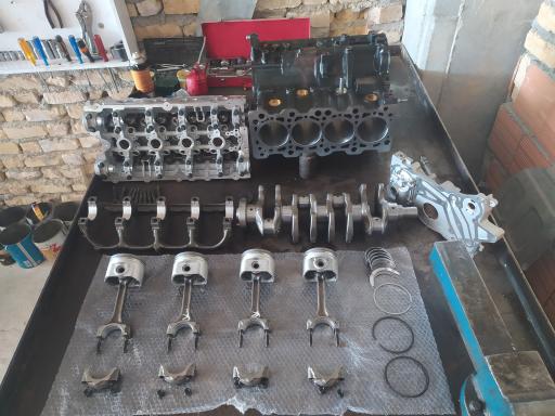 عکس تعمیرگاه رضا