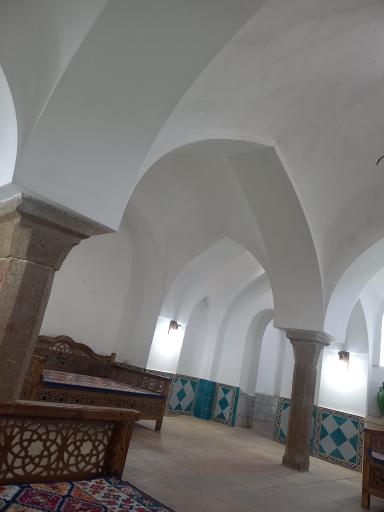 عکس رستوران اتابکان 