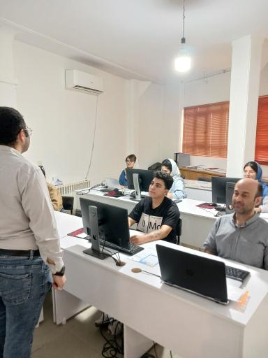 عکس آموزشگاه حسابداری چوب خط