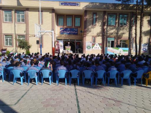 عکس دبیرستان آیت الله صالحی