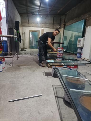 عکس شیشه بری