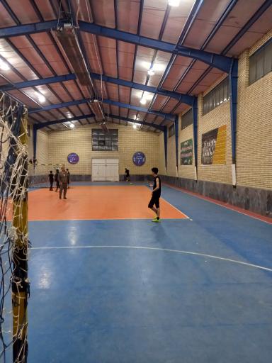 عکس سالن ورزشی صالحین فیل آباد