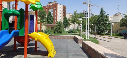 عکس زمین بازی کودکان