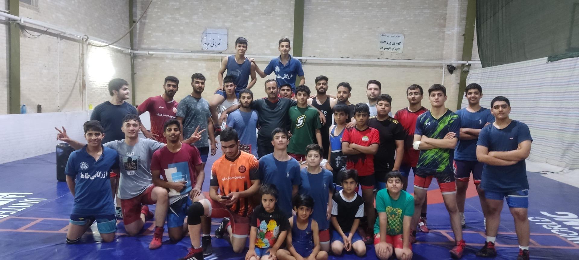 عکس سالن کشتی غدیر