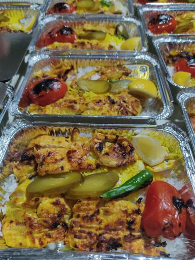 عکس رستوران و فست فود کاج