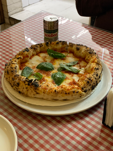 عکس کافه رستوران ویتاویتو