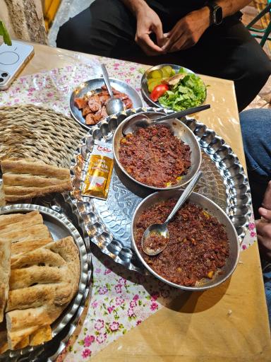 عکس کافه گیلان
