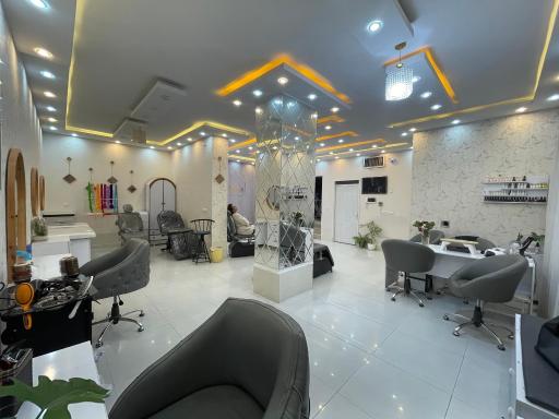 عکس سالن زیبایی طوبی
