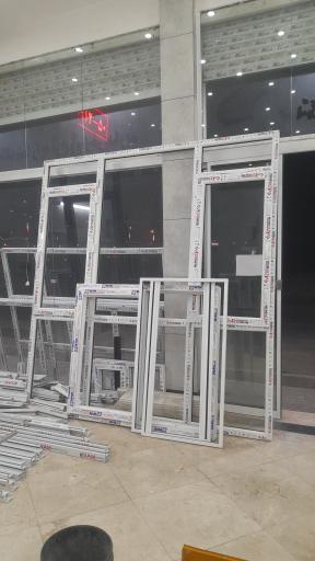 عکس پنجره دوجداره امن زاده