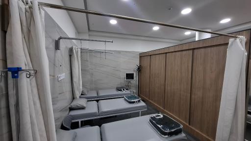 عکس درمانگاه حامی