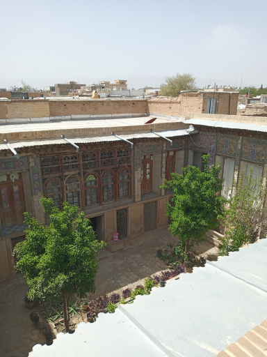 عکس خانه توتونچی