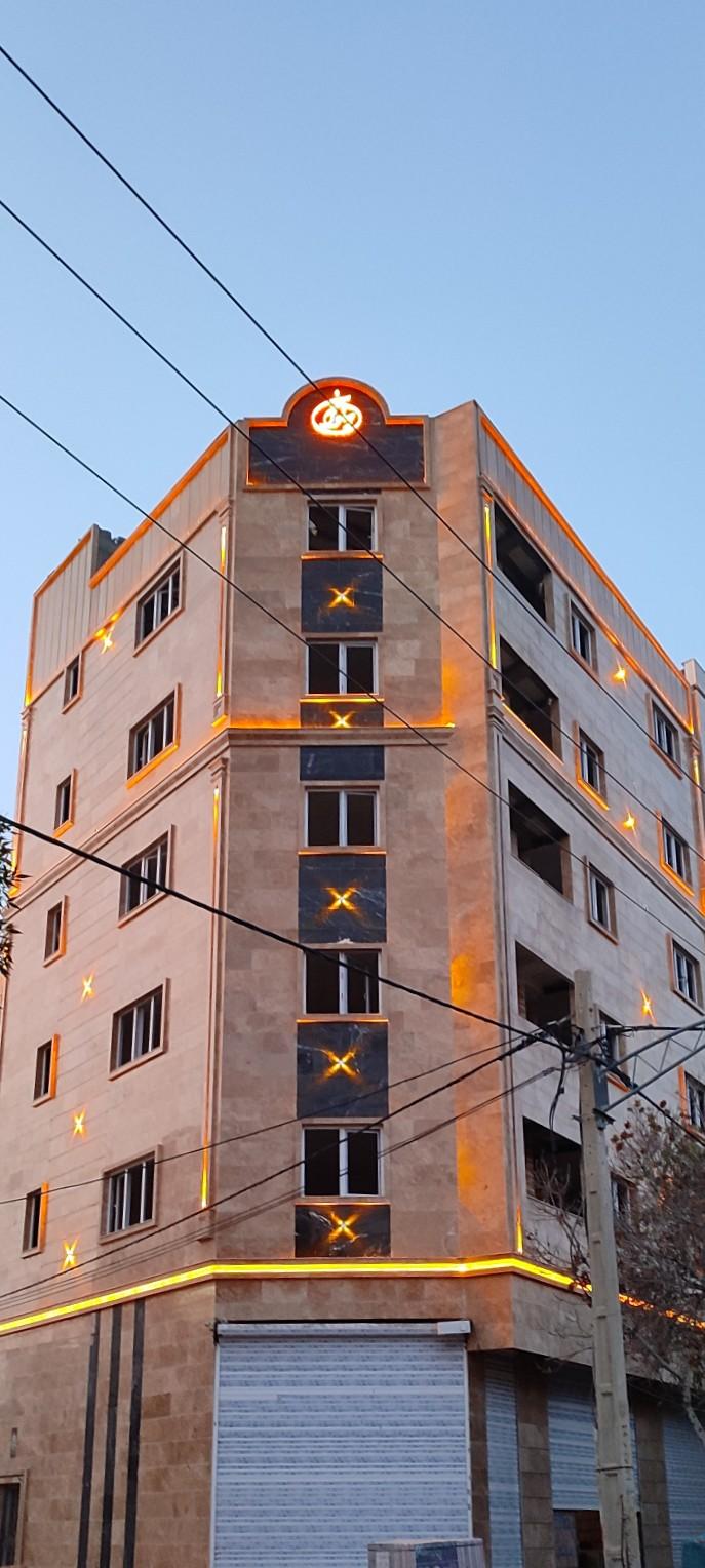 عکس ساختمان رضوان